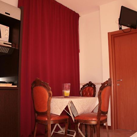 Ca' Del Sasso Guest House Verona Exterior photo