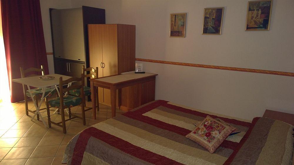 Ca' Del Sasso Guest House Verona Exterior photo