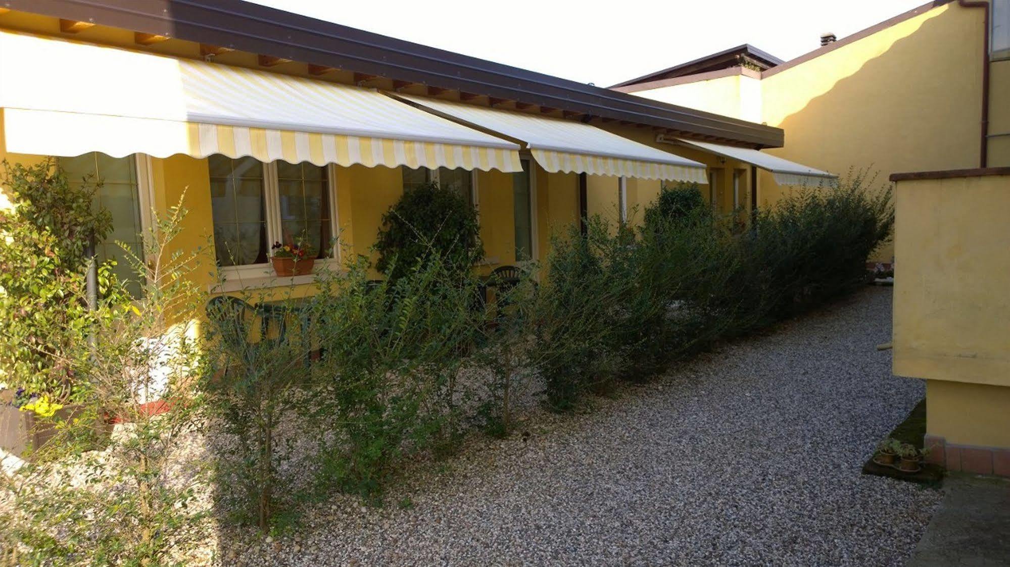 Ca' Del Sasso Guest House Verona Exterior photo
