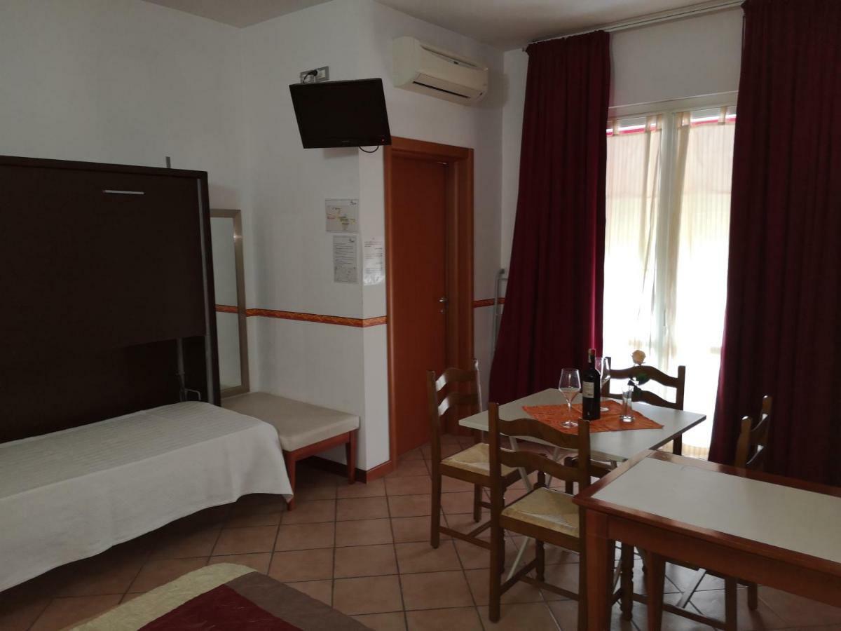 Ca' Del Sasso Guest House Verona Exterior photo